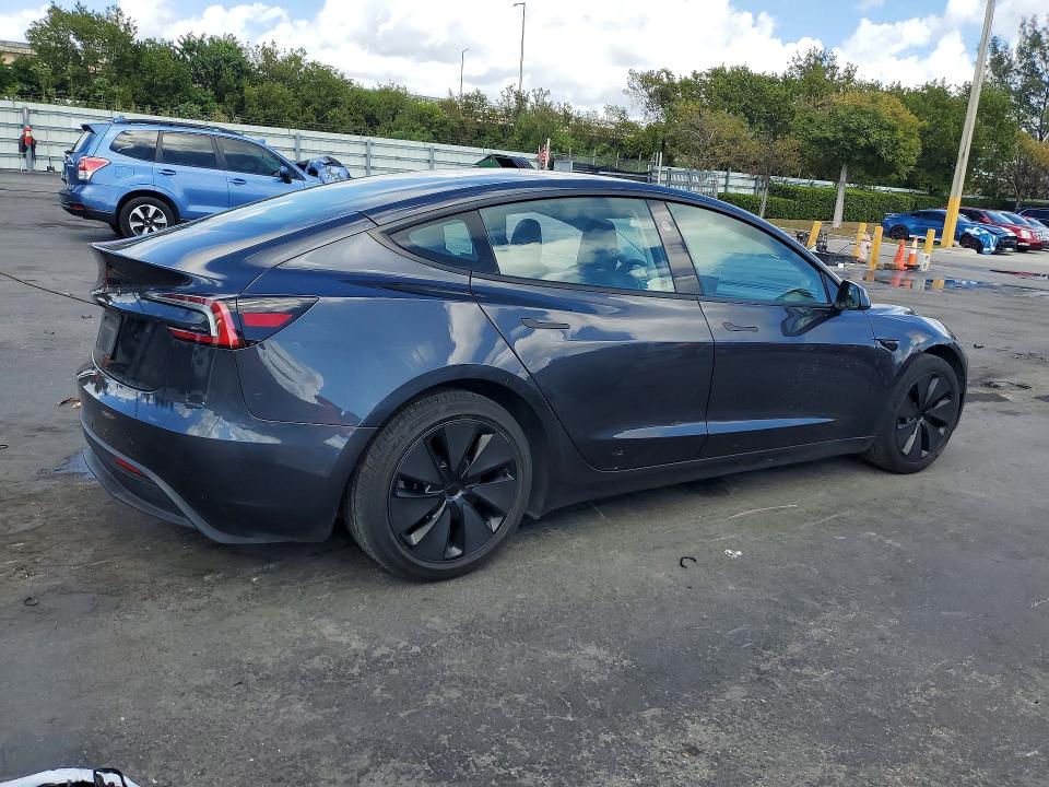 Продажа на аукционе авто 2024 Tesla Model 3, vin: 5YJ3E1EA5RF744410, номер лота: 79460685