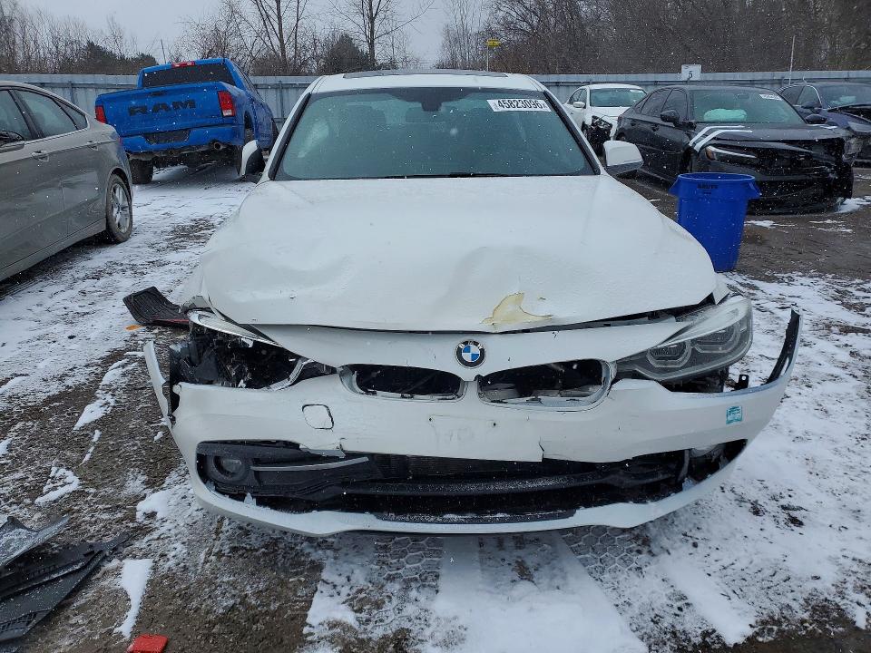 Продажа на аукционе авто 2018 Bmw 330, vin: WBA8D9C5XJEM35032, номер лота: 45823096