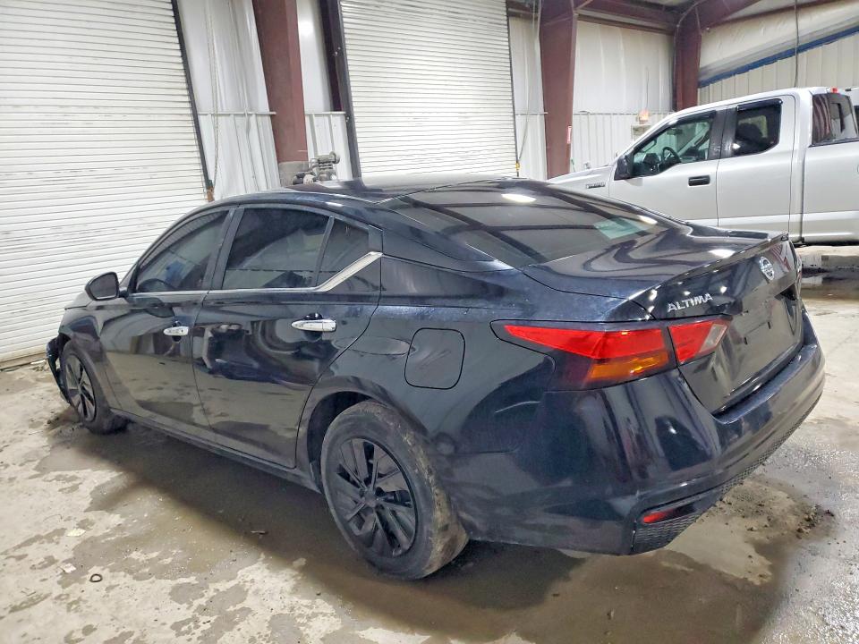 47057696 :رقم المزاد ، 1N4BL4BV1NN387612 vin ، 2022 Nissan Altima مزاد بيع