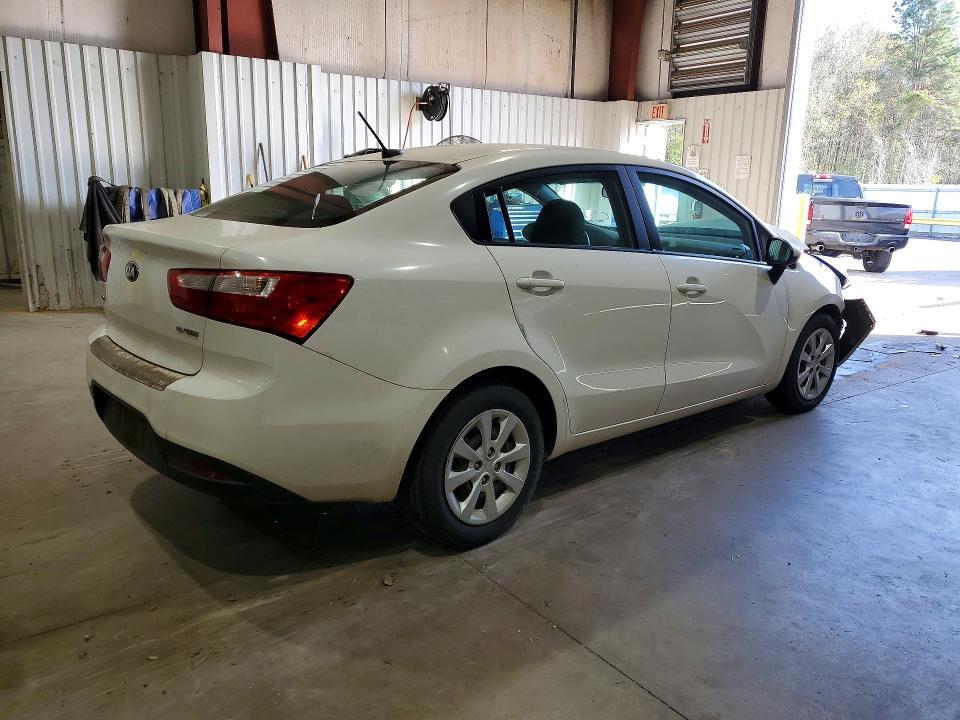 Продажа на аукционе авто 2015 Kia Rio, vin: KNADN4A32F6468429, номер лота: 46629086