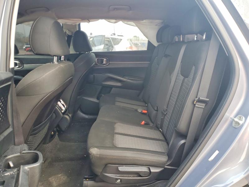 Продажа на аукционе авто 2022 Kia Sorento, vin: 5XYRG4LC6NG091552, номер лота: 47238136