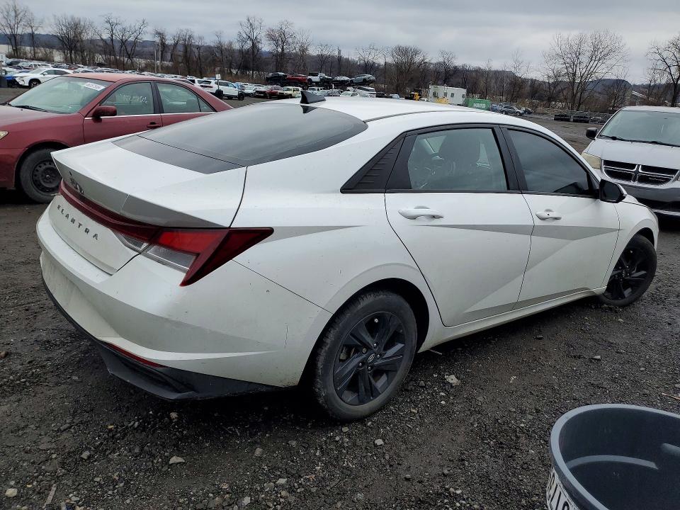 2022 Hyundai Elantra მანქანა იყიდება აუქციონზე, vin: 5NPLS4AG2NH080213, აუქციონის ნომერი: 47113316