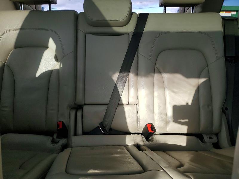 46428556 :رقم المزاد ، WA1LFAFP0BA105702 vin ، 2011 Audi Q5 مزاد بيع