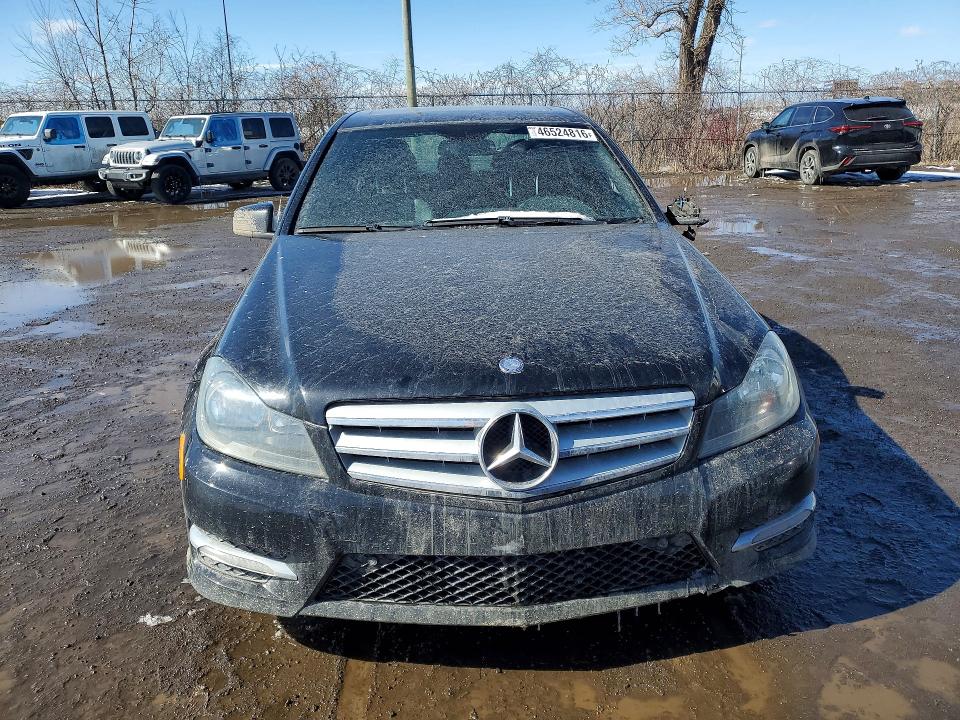 2013 Mercedes-benz C მანქანა იყიდება აუქციონზე, vin: WDDGF8AB6DA769216, აუქციონის ნომერი: 46524816