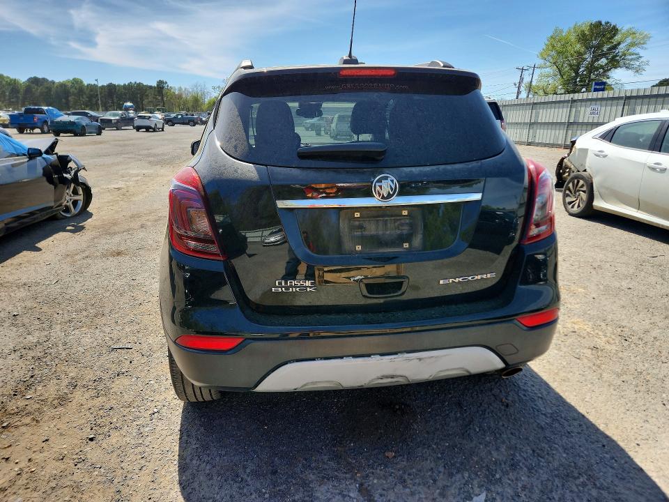 46332836 :رقم المزاد ، KL4CJASB1JB718137 vin ، 2018 Buick Encore مزاد بيع