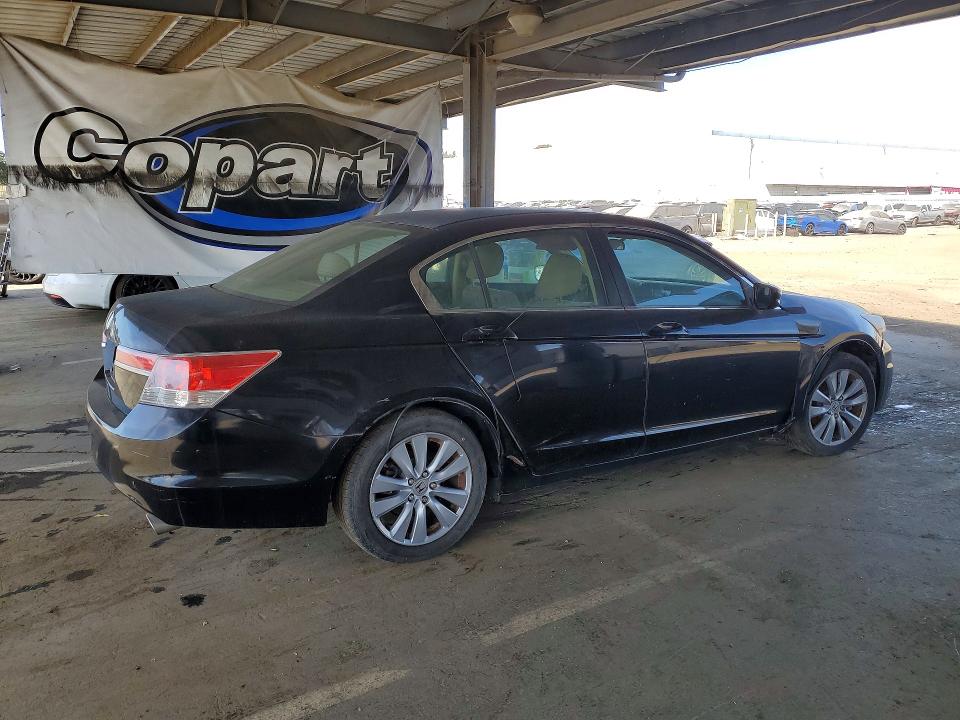 Продаж на аукціоні авто 2011 Honda Accord, vin: 1HGCP2F70BA057273, номер лоту: 47817486
