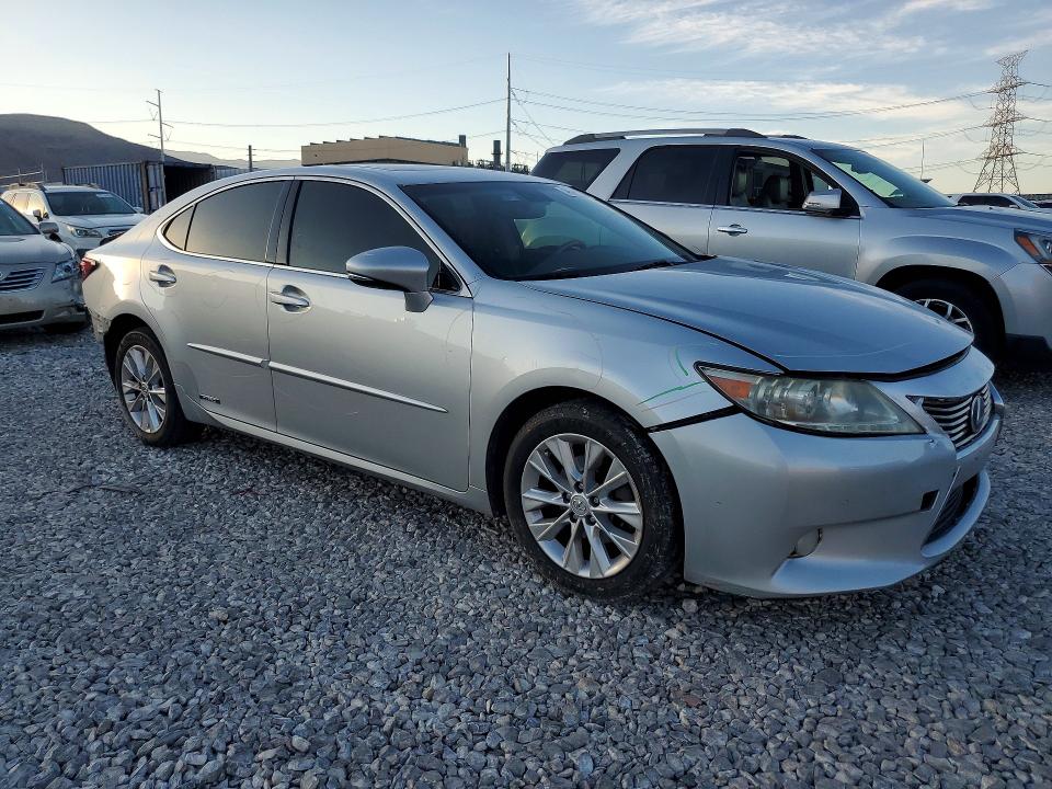 Продажа на аукционе авто 2013 Lexus Es 300h, vin: JTHBW1GG4D2036556, номер лота: 46541116