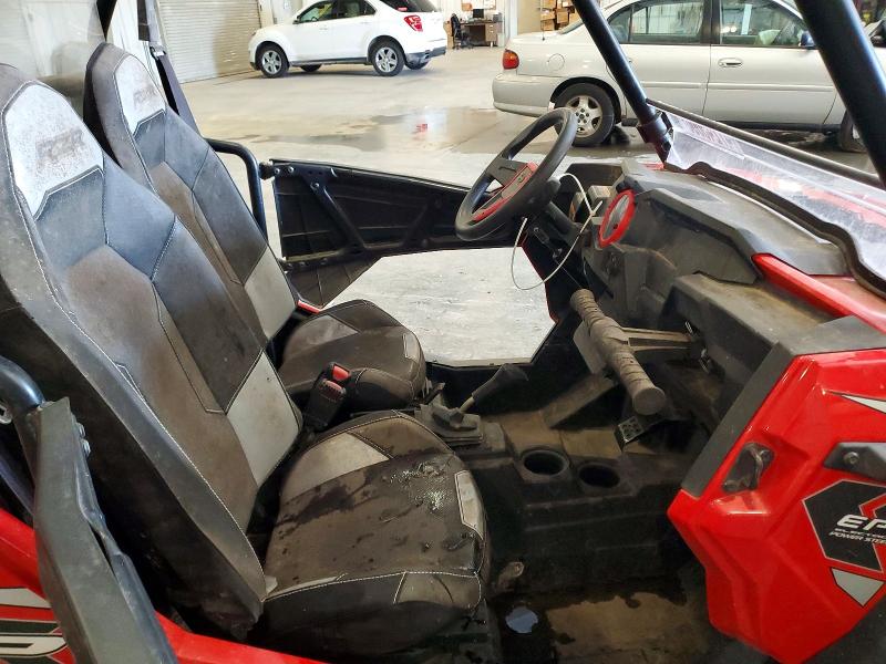 2015 Polaris Rzr მანქანა იყიდება აუქციონზე, vin: 4XAVDE991FB954379, აუქციონის ნომერი: 47243066
