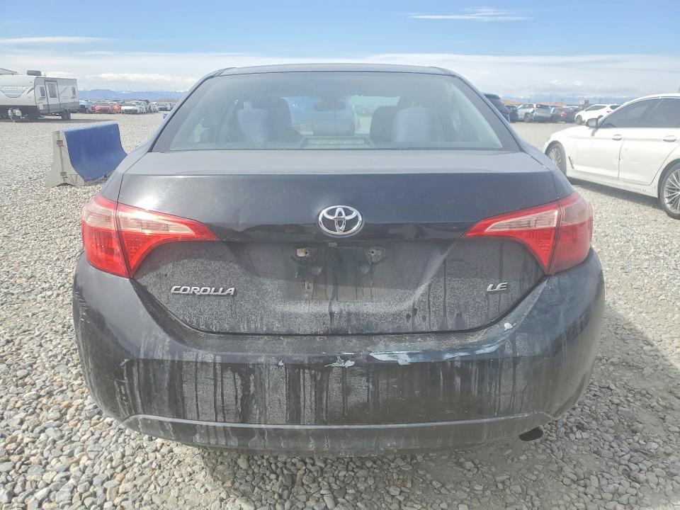 2017 Toyota Corolla მანქანა იყიდება აუქციონზე, vin: 5YFBURHE5HP685986, აუქციონის ნომერი: 46044376