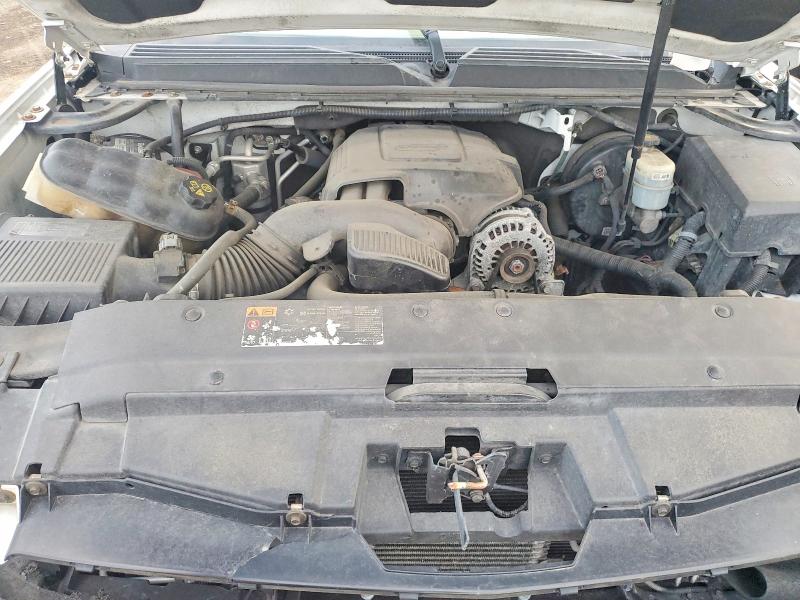 47748556 :رقم المزاد ، 1GNSKKE71CR187552 vin ، 2012 Chevrolet Suburban مزاد بيع