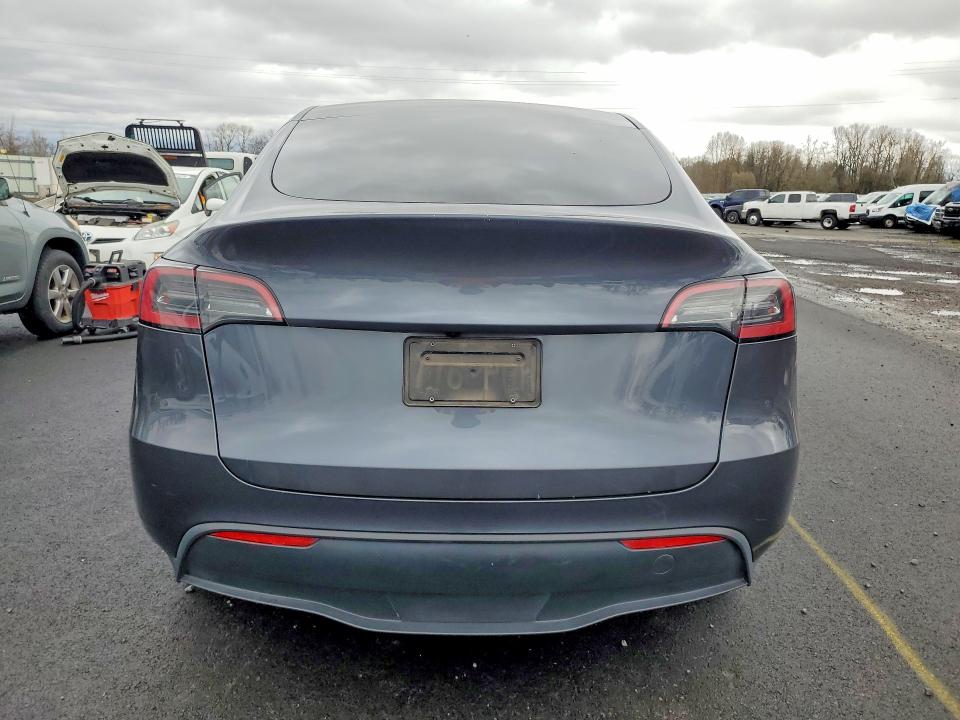 2023 Tesla Model Y მანქანა იყიდება აუქციონზე, vin: 7SAYGDEE7PF936996, აუქციონის ნომერი: 41928076