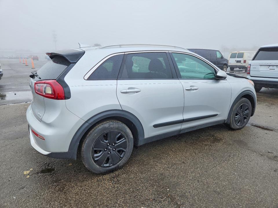 45628576 :رقم المزاد ، KNDCB3LC4K5283636 vin ، 2019 Kia Niro مزاد بيع