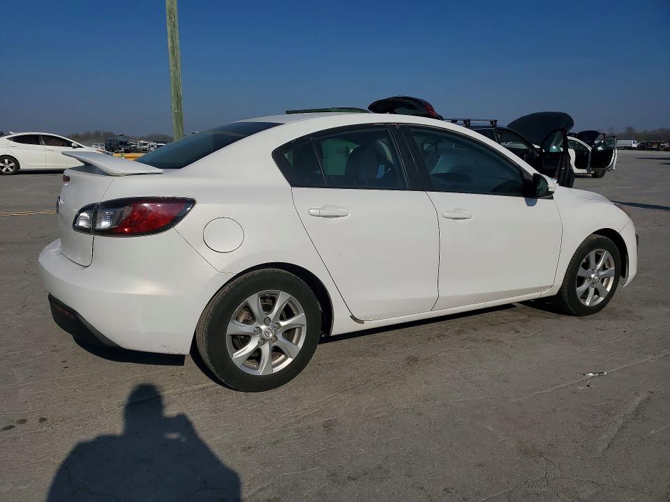 2011 Mazda 3 მანქანა იყიდება აუქციონზე, vin: JM1BL1VF6B1381059, აუქციონის ნომერი: 47744356