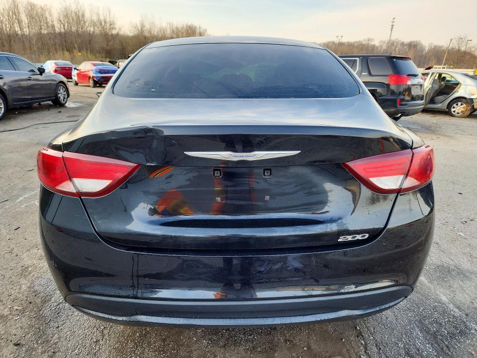 Продаж на аукціоні авто 2016 Chrysler 200, vin: 1C3CCCFB8GN130852, номер лоту: 46729176