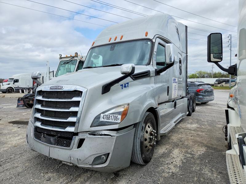 Продажа на аукционе авто 2020 Freigliner Cascadia 126, vin: 3AKJHHDR3LSLS7741, номер лота: 47681706