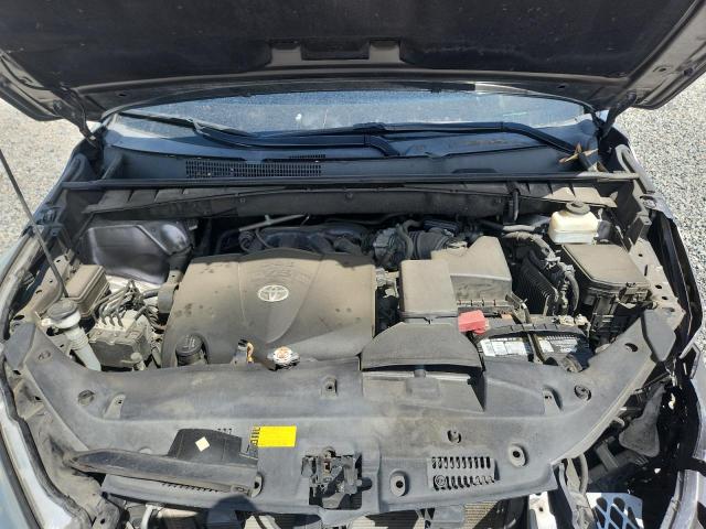 48172166 :رقم المزاد ، 5TDZZRFH2KS296007 vin ، 2019 Toyota Highlander مزاد بيع
