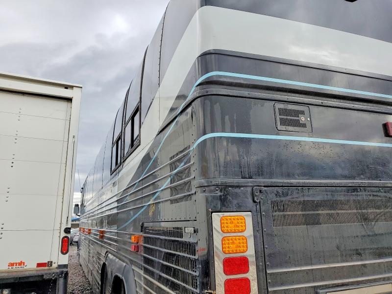 Продаж на аукціоні авто 1998 Prevost Unknown, vin: 2PCE33497W1026308, номер лоту: 79936895