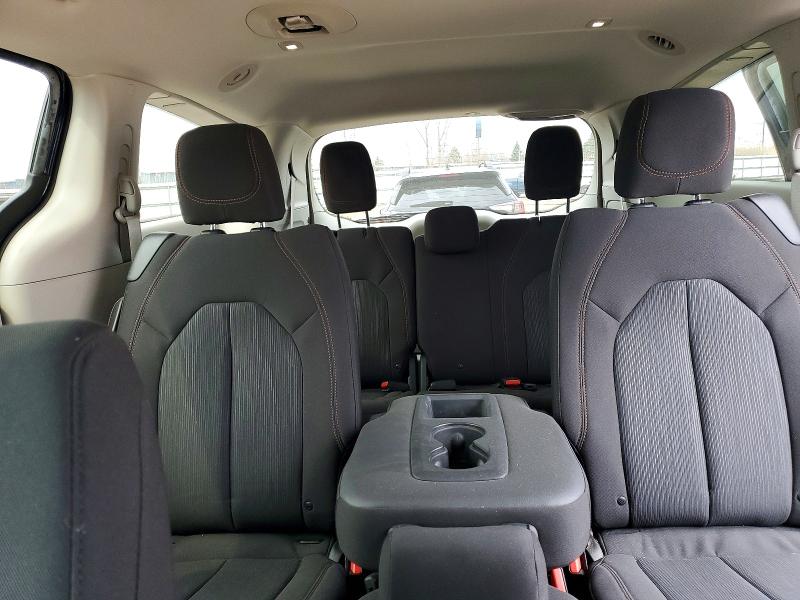 48343226 :رقم المزاد ، 2C4RC1DGXHR577633 vin ، 2017 Chrysler Pacifica مزاد بيع