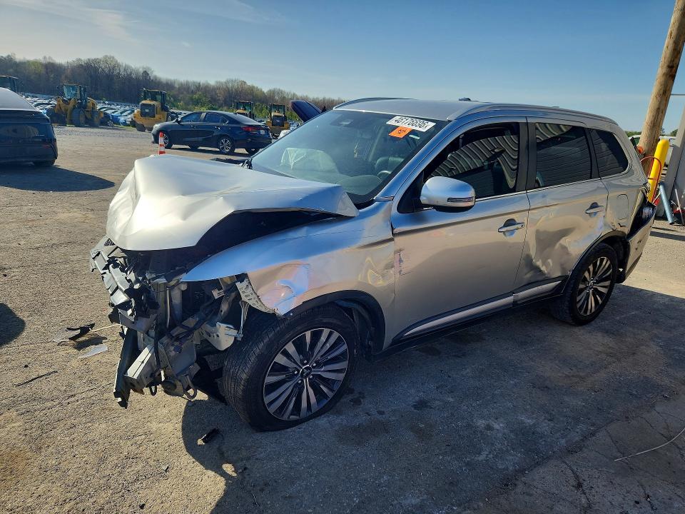 Продаж на аукціоні авто 2020 Mitsubishi Outlander, vin: JA4AD3A31LZ040472, номер лоту: 46176696