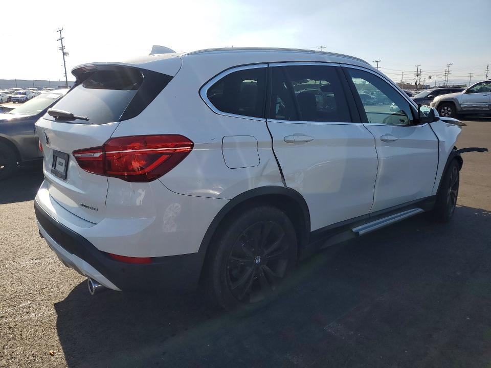 45660226 :رقم المزاد ، WBXJG7C05L3L84447 vin ، 2020 Bmw X1 مزاد بيع