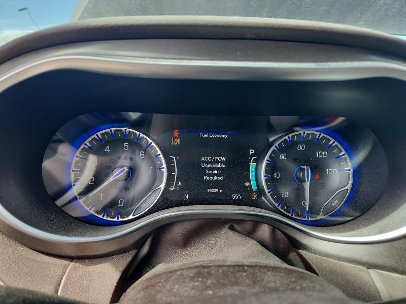 45814826 :رقم المزاد ، 2C4RC1EG6HR525561 vin ، 2017 Chrysler Pacifica مزاد بيع