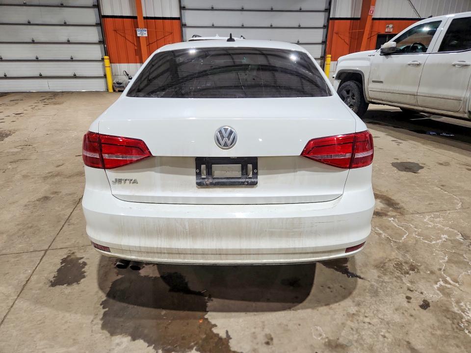 Продажа на аукционе авто 2015 Volkswagen Jetta, vin: 3VW2K7AJ6FM334605, номер лота: 78304005