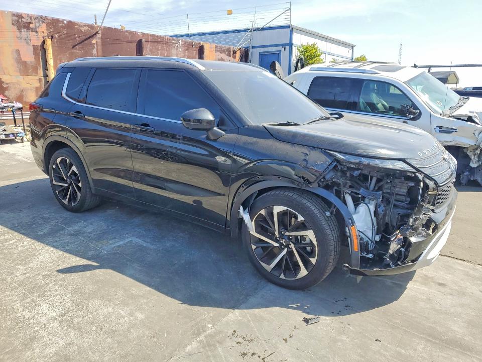 Продаж на аукціоні авто 2023 Mitsubishi Outlander, vin: JA4J4VA87PZ021390, номер лоту: 47771156