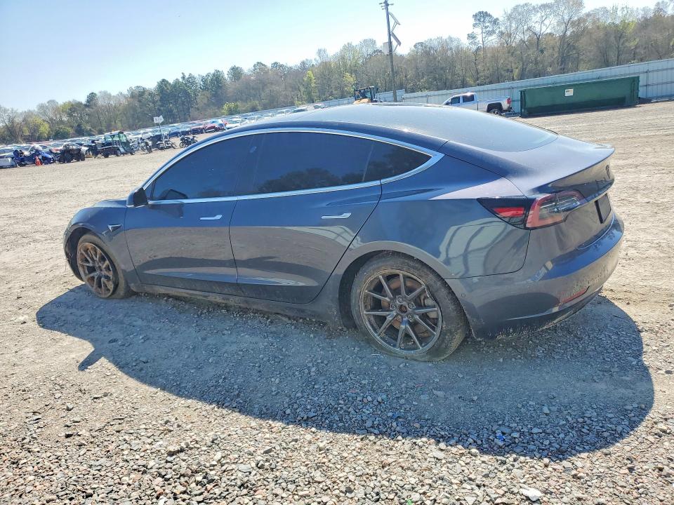 46561596 :رقم المزاد ، 5YJ3E1EB5KF195239 vin ، 2019 Tesla Model 3 مزاد بيع