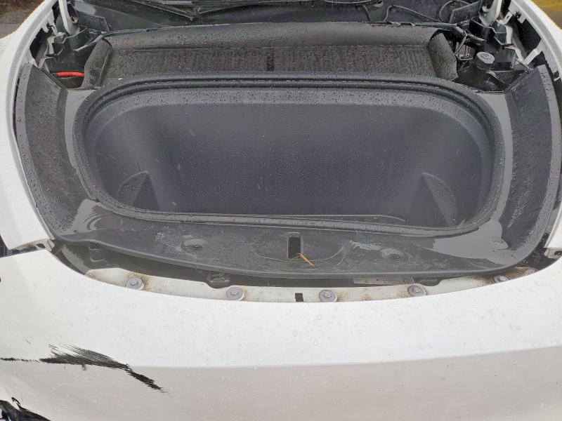 2024 Tesla Model Y მანქანა იყიდება აუქციონზე, vin: 7SAYGAEE4RF124542, აუქციონის ნომერი: 46072066
