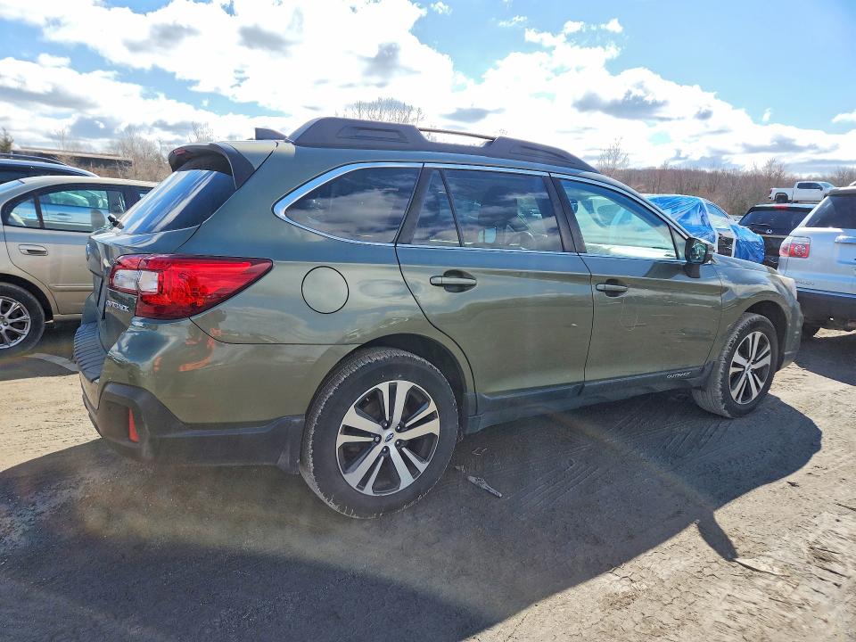 2018 Subaru Outback მანქანა იყიდება აუქციონზე, vin: 4S4BSANCXJ3323785, აუქციონის ნომერი: 47335186