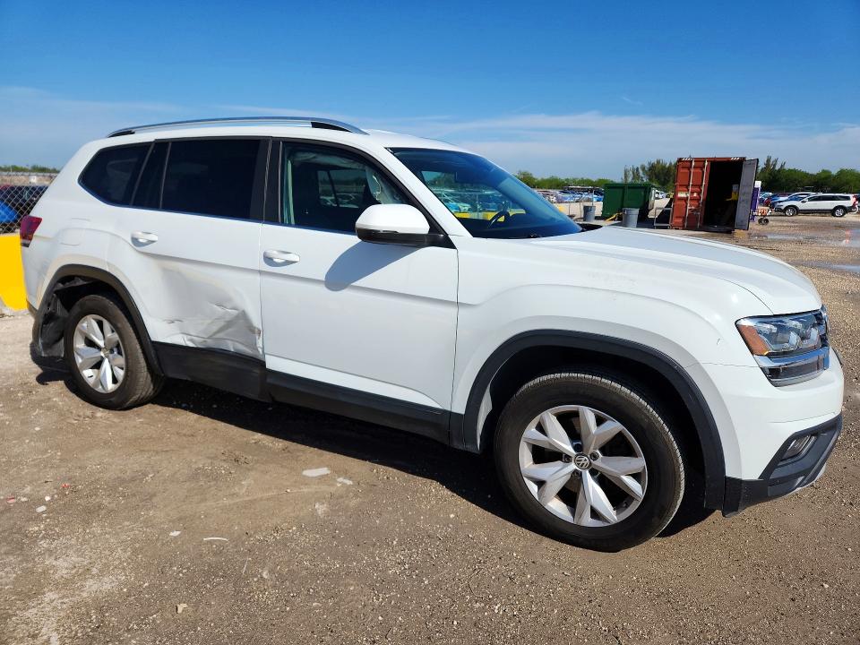 46802786 :رقم المزاد ، 1V2KR2CA4JC508727 vin ، 2018 Volkswagen Atlas مزاد بيع
