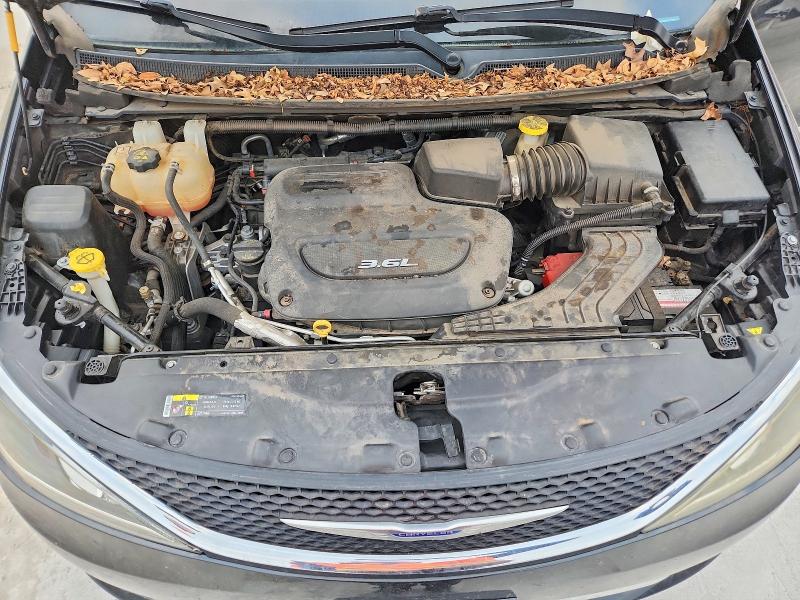 79201485 :رقم المزاد ، 2C4RC1GG2HR544640 vin ، 2017 Chrysler Pacifica مزاد بيع