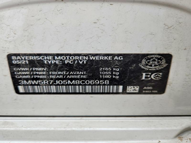46043636 :رقم المزاد ، 3MW5R7J05M8C06958 vin ، 2021 Bmw 330 مزاد بيع