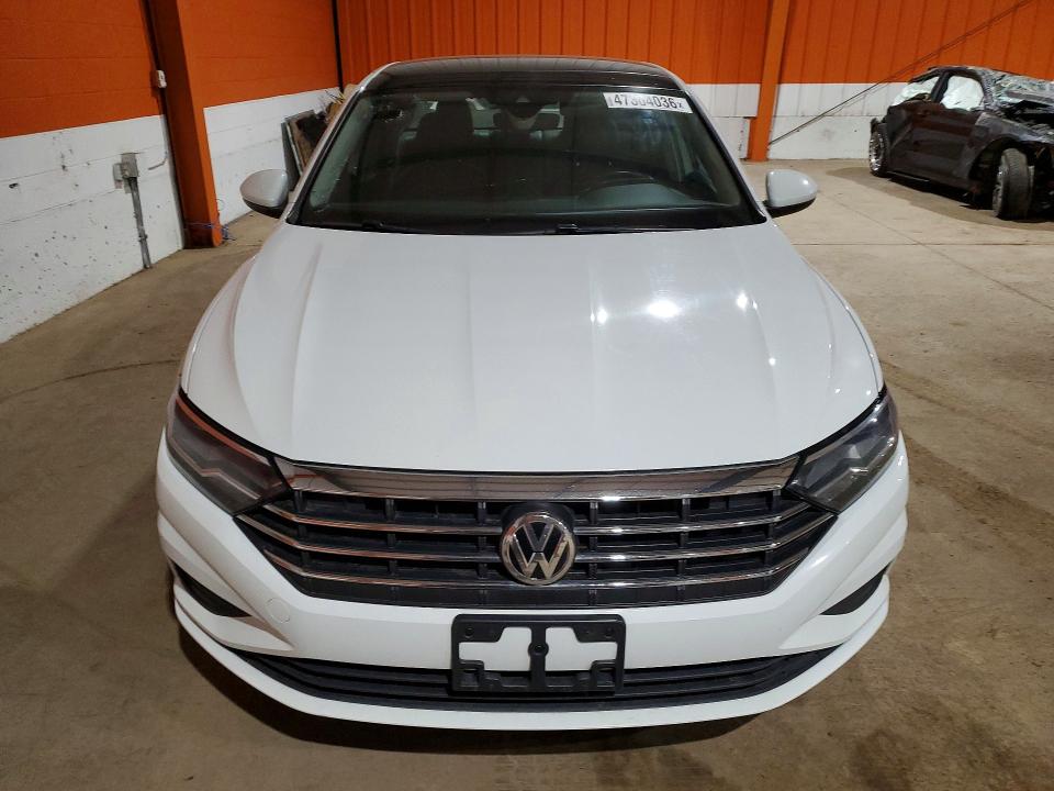 47304036 :رقم المزاد ، 3VWE57BU6MM040910 vin ، 2021 Volkswagen Jetta مزاد بيع