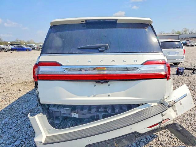 47061996 :رقم المزاد ، 5LMJJ2NT8LEL09764 vin ، 2020 Lincoln Navigator مزاد بيع