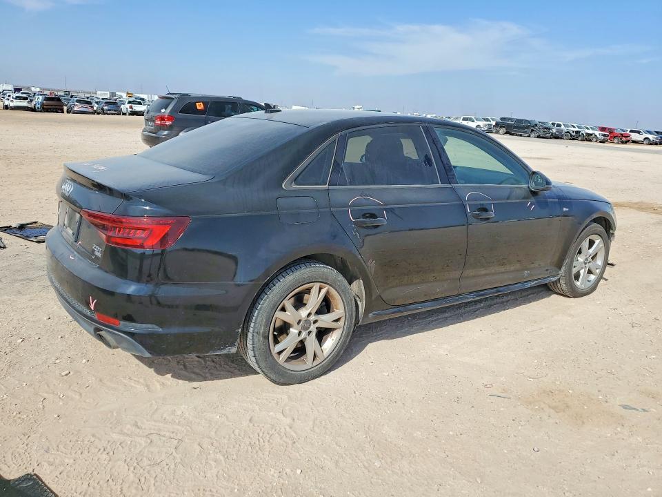2018 Audi A4 მანქანა იყიდება აუქციონზე, vin: WAUKMAF47JA145686, აუქციონის ნომერი: 79804345