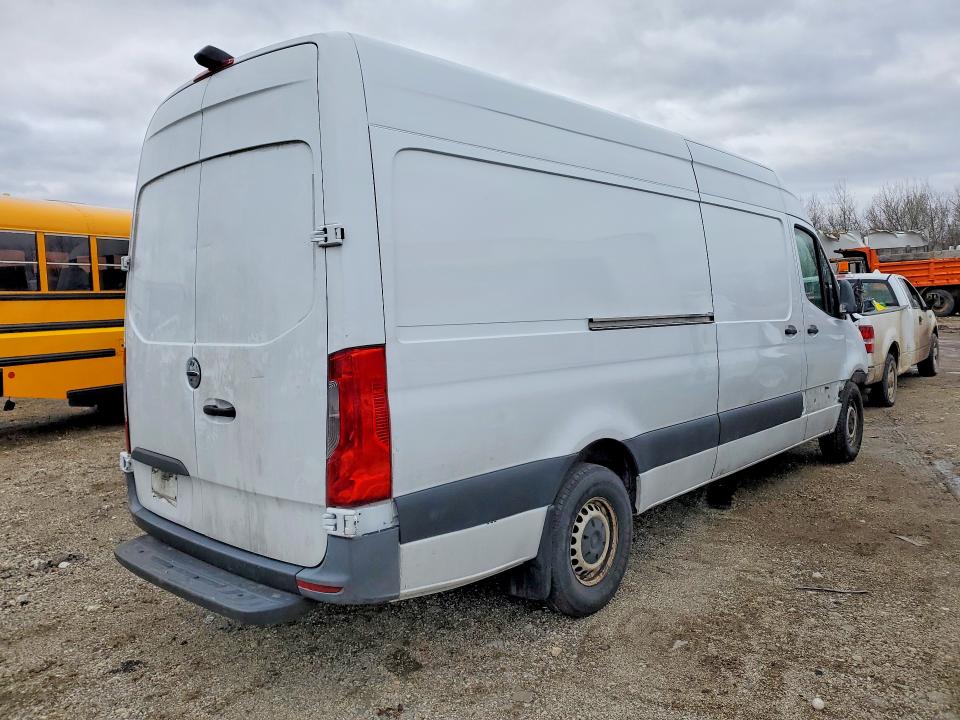 Продажа на аукционе авто 2019 Freightliner Sprinter, vin: WDRPF1CD6KT007084, номер лота: 59127256