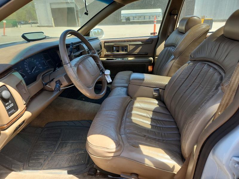 1996 Buick Roadmaster მანქანა იყიდება აუქციონზე, vin: 1G4BR82P8TR414310, აუქციონის ნომერი: 46843226