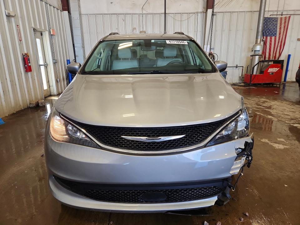 47710946 :رقم المزاد ، 2C4RC1DG2MR527254 vin ، 2021 Chrysler Voyager مزاد بيع