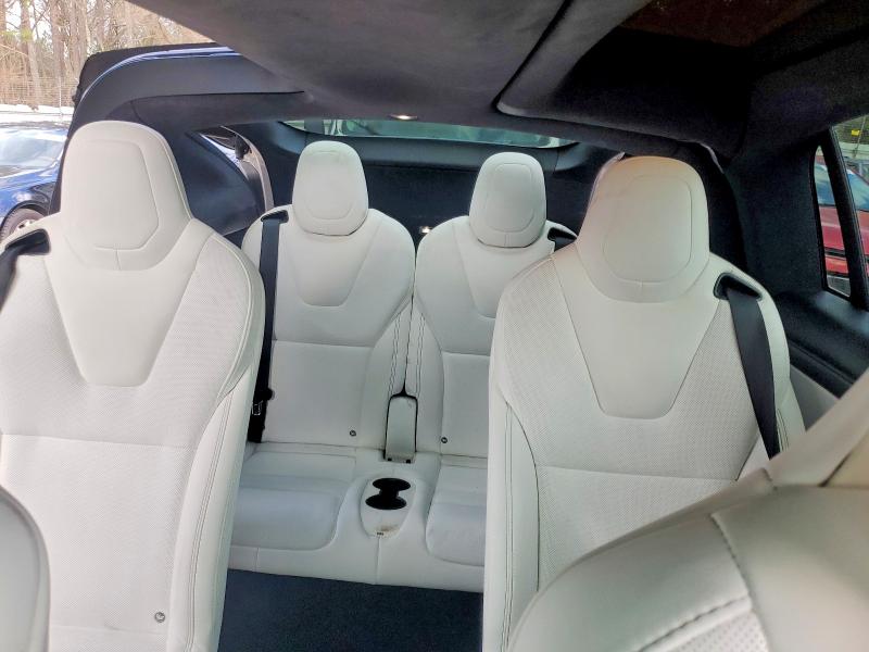 2018 Tesla Model X მანქანა იყიდება აუქციონზე, vin: 5YJXCBE43JF127275, აუქციონის ნომერი: 79839895