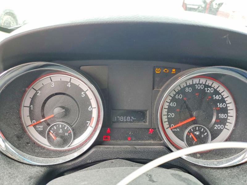 2011 Dodge Grand Caravan მანქანა იყიდება აუქციონზე, vin: 2D4RN4DG2BR651858, აუქციონის ნომერი: 76672935