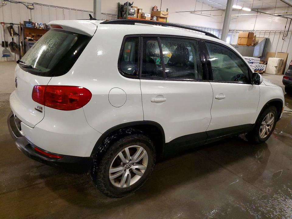 46485876 :رقم المزاد ، WVGBV7AX8GW548717 vin ، 2016 Volkswagen Tiguan مزاد بيع