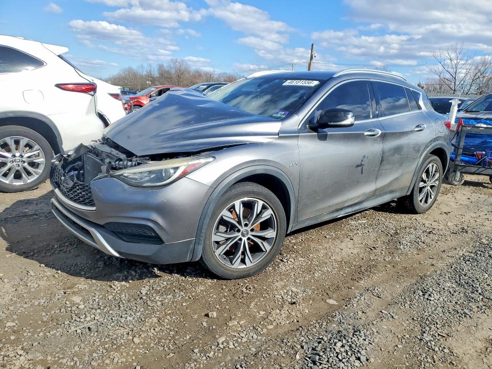 46181556 :رقم المزاد ، SJKCH5CR8HA020500 vin ، 2017 Infiniti Qx30 مزاد بيع