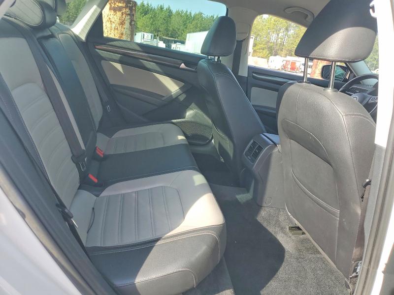 45816176 :رقم المزاد ، 1VWBS7A32FC079700 vin ، 2015 Volkswagen Passat مزاد بيع