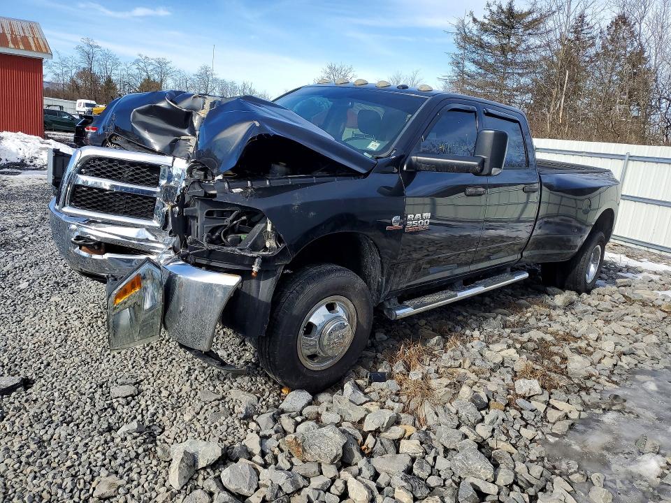 41745936 :رقم المزاد ، 3C63RRGL8GG180509 vin ، 2016 Ram 3500 مزاد بيع
