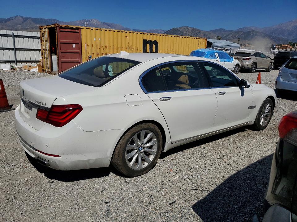 Продажа на аукционе авто 2013 Bmw 740, vin: WBAYE4C57DDW22626, номер лота: 47061436