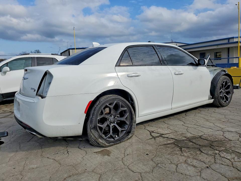 45681866 :رقم المزاد ، 2C3CCABG9KH516025 vin ، 2019 Chrysler 300 مزاد بيع