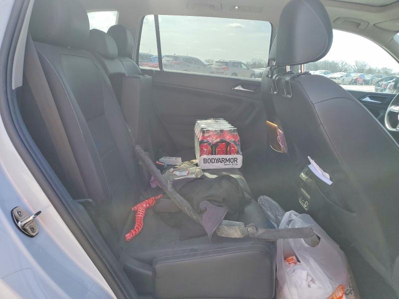 Aukcja sprzedaży 2018 Volkswagen Tiguan, vin: 3VV2B7AX0JM072498, numer aukcji: 79656095