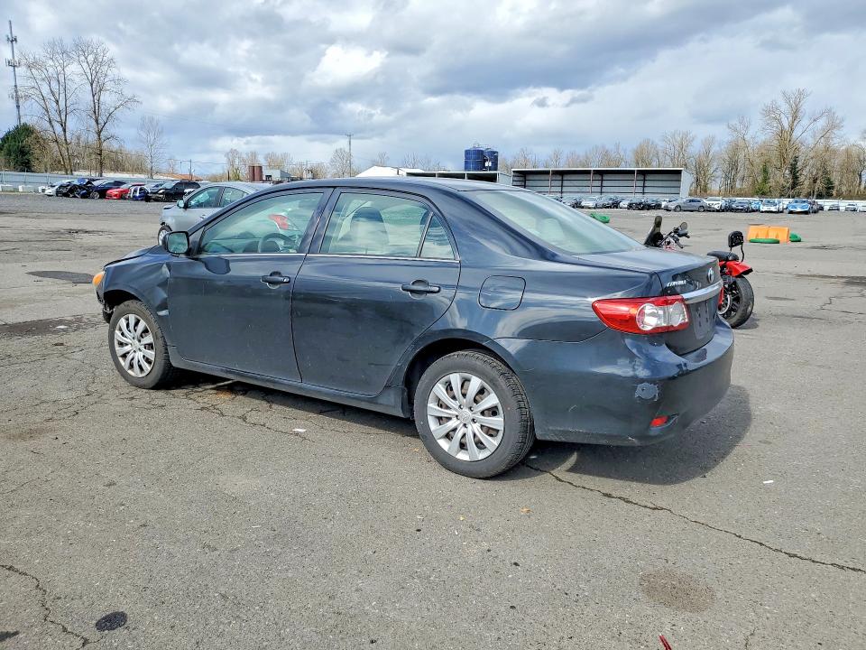 Продаж на аукціоні авто 2013 Toyota Corolla, vin: JTDBU4EE4DJ117072, номер лоту: 41919216