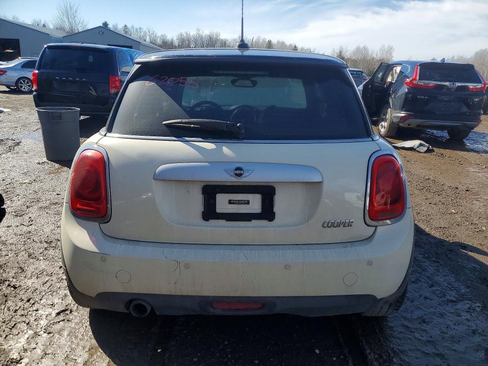 79481625 :رقم المزاد ، WMWXM5C58F3A58078 vin ، 2015 Mini Cooper مزاد بيع